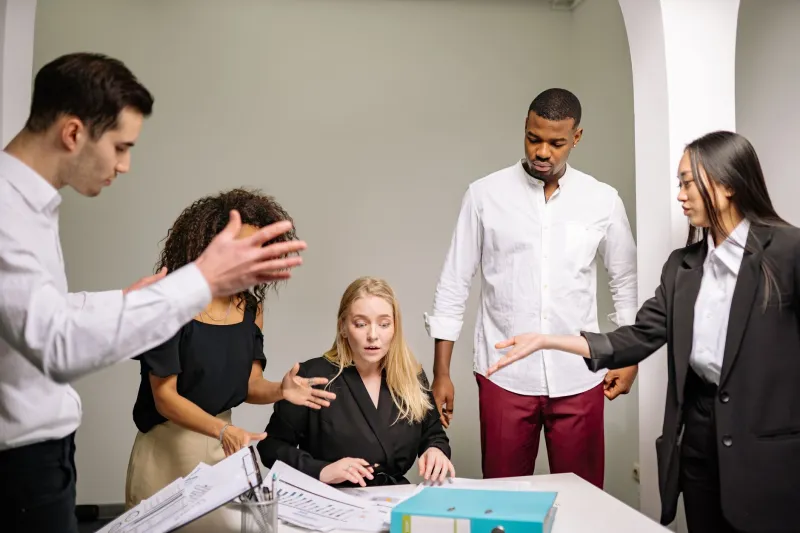 Wanneer interne wrijving externe kracht wordt: de communicatiewaarde van constructief debat